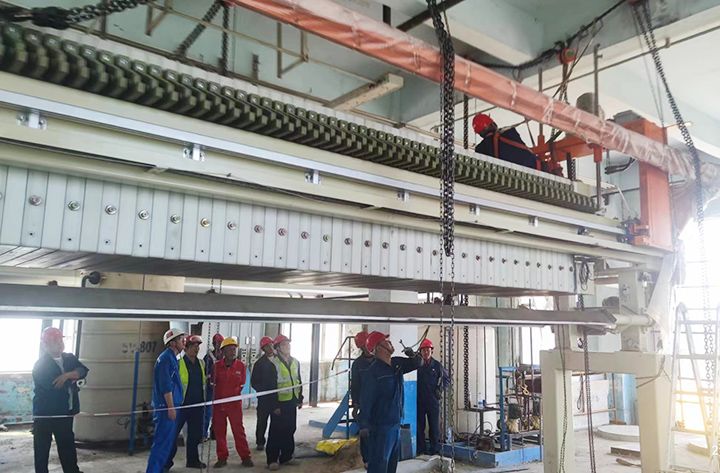 吉林石(shi)化(hua)闆框壓(ya)濾機