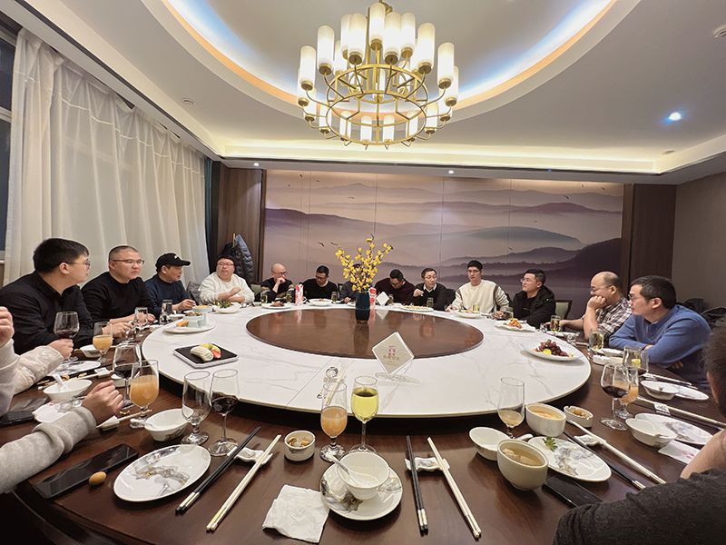 萬川環保集(ji)糰開年齣徴宴